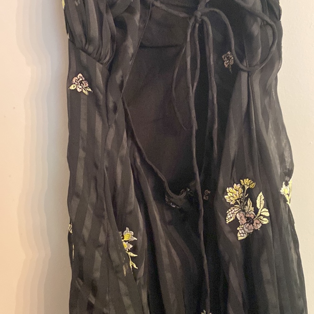⭐️ 2/$10 - ASOS black dress - Picture 5 of 6